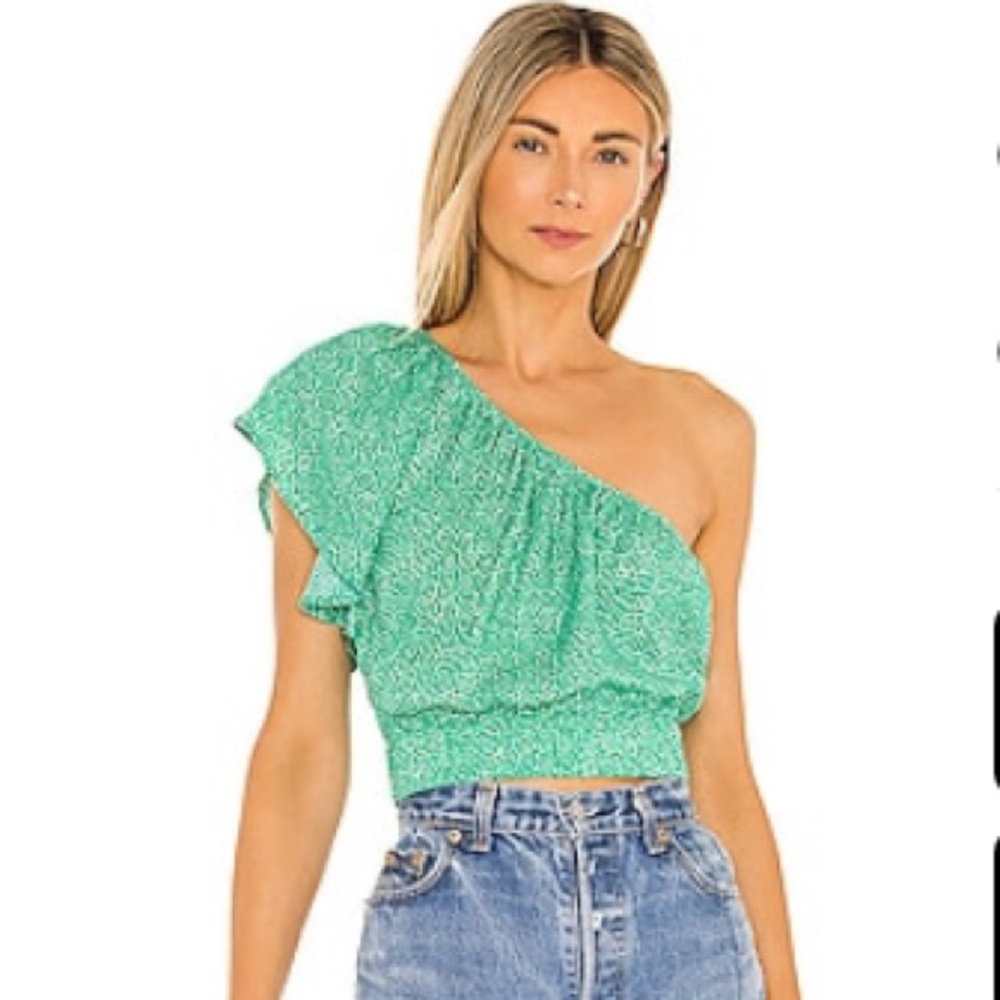 Cute Revolve Green Top